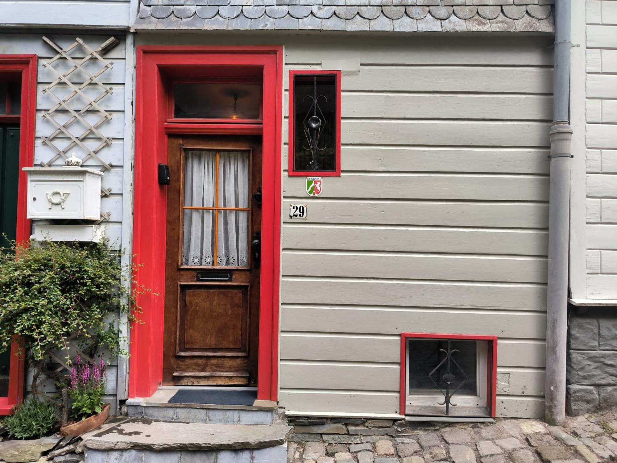 Petite Maison Am Muehlenberg Monschau Exterior foto