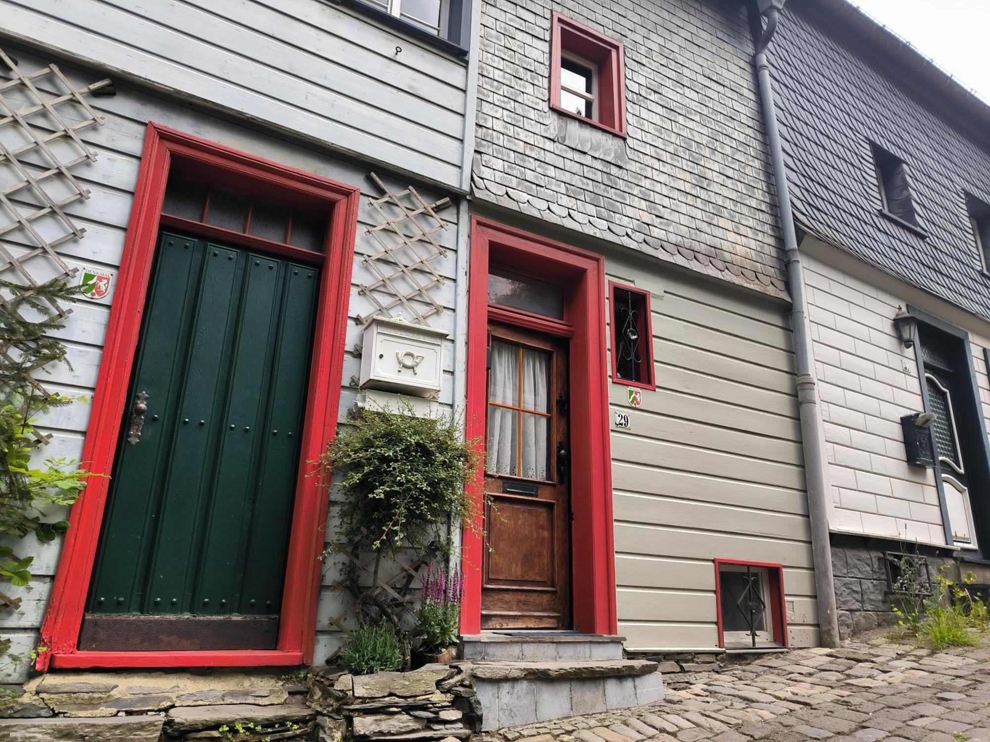 Petite Maison Am Muehlenberg Monschau Exterior foto